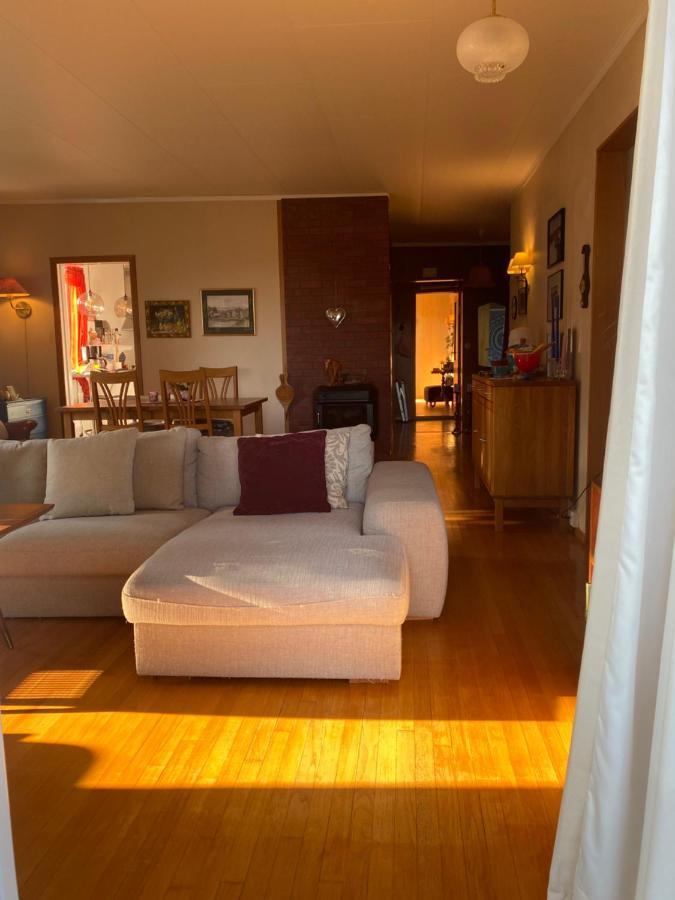 Sleep Well, Homestay Moss Eksteriør bilde